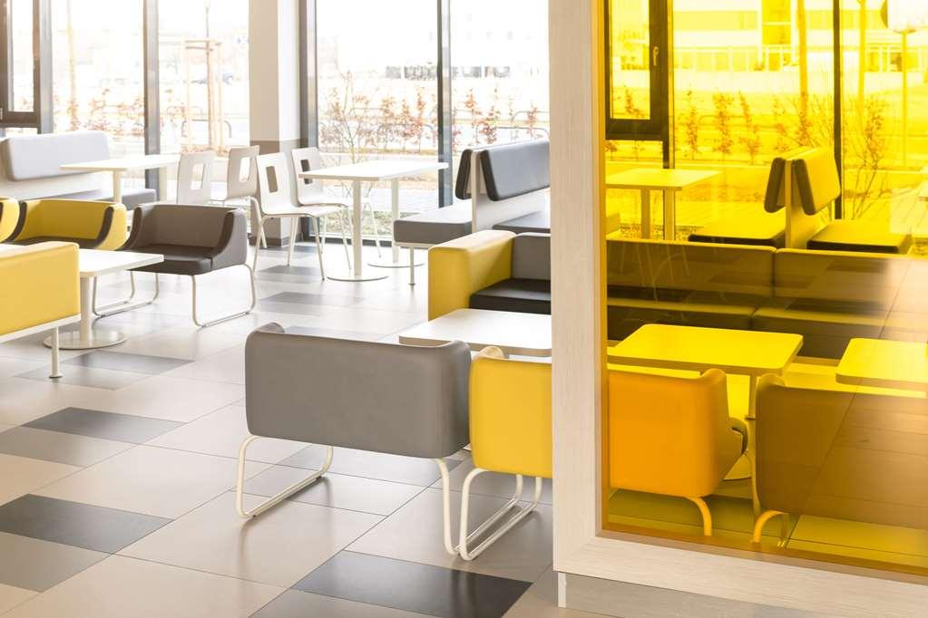 B&B Hotel Frankfurt-Airport Frankfurt am Main Interior foto