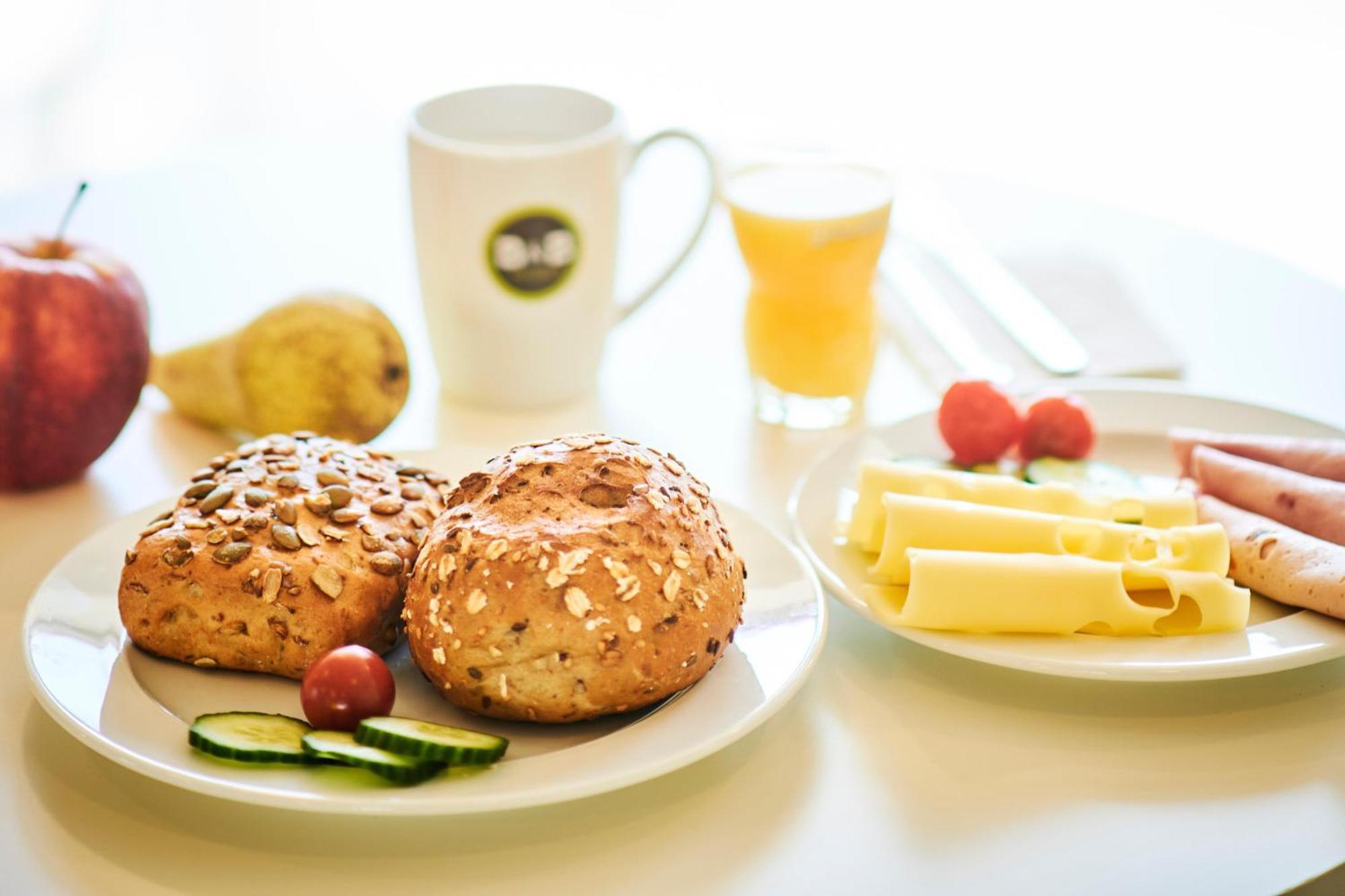 B&B Hotel Frankfurt-Airport Frankfurt am Main Bagian luar foto